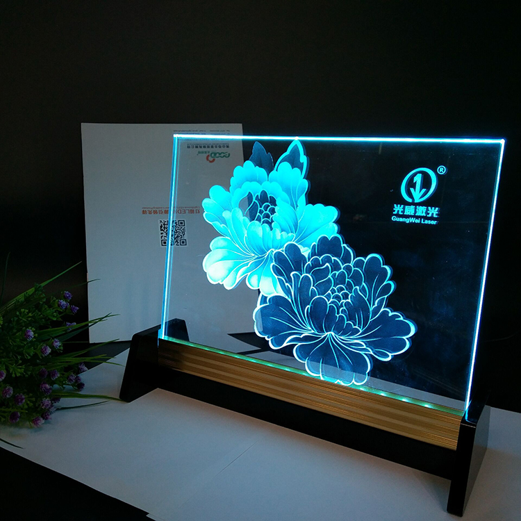 激光内雕玻璃